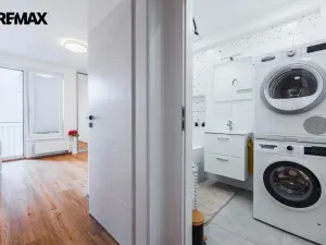 Pronájem bytu 3+kk, Praha - Čakovice, Hakenova, 75 m2