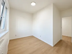 Prodej bytu 3+kk, Praha - Malešice, Káranská, 54 m2