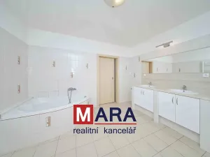 Prodej rodinného domu, Červená Voda, 380 m2