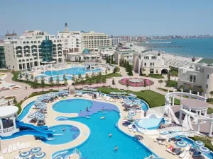 Prodej bytu 2+kk, Pomorie, Bulharsko, 74 m2