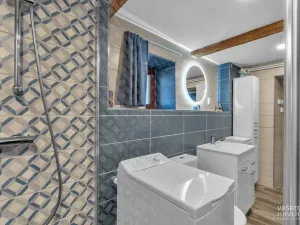 Prodej rodinného domu, Hořiněves - Žíželeves, 211 m2