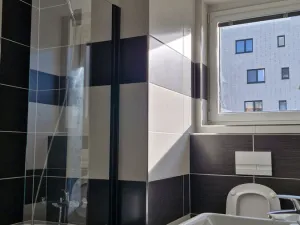 Pronájem bytu 3+kk, Praha - Vysočany, Pod Harfou, 85 m2