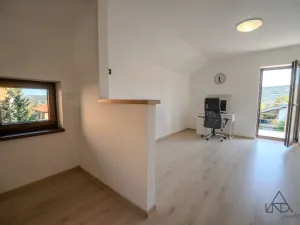 Prodej rodinného domu, Králův Dvůr, Plzeňská, 201 m2
