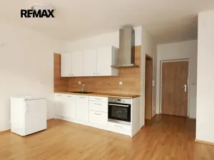 Pronájem bytu 1+kk, Kutná Hora, V Zákoutí, 36 m2