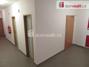 Pronájem garáže, Praha - Kunratice, V Zeleném údolí, 13 m2