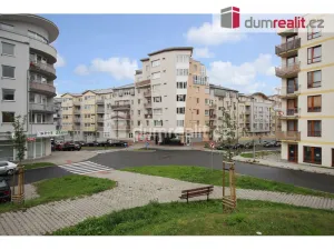 Pronájem garáže, Praha - Kunratice, V Zeleném údolí, 13 m2