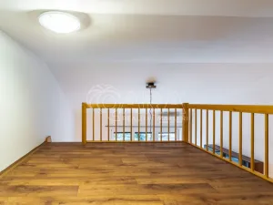 Pronájem bytu 1+kk, Dolní Břežany, Ke Kapličce, 30 m2