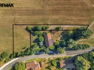 Prodej komerčního pozemku, Nekoř, 1779 m2