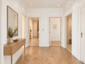 Prodej bytu 3+1, Praha - Bubeneč, N. A. Někrasova, 84 m2