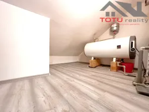 Pronájem bytu 3+1, Trutnov, Voletinská, 88 m2