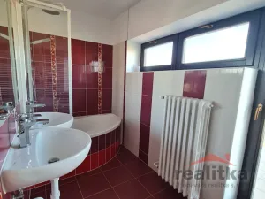 Pronájem bytu 2+1, Opava - Kateřinky, Rolnická, 84 m2