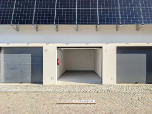 Pronájem garáže, Oslavany, 19 m2