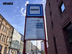 Pronájem bytu 1+kk, Praha - Žižkov, Kaplířova, 39 m2