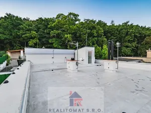 Prodej bytu 4+kk, Praha - Komořany, Pod lesem, 343 m2