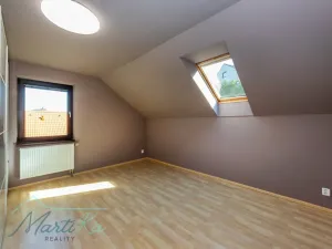 Prodej rodinného domu, Nový Knín, Kozohorská, 216 m2