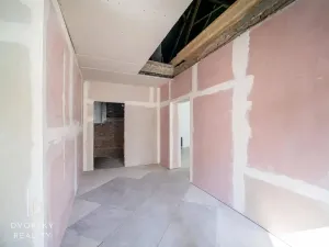 Prodej vícegeneračního domu, Žeretice, 320 m2