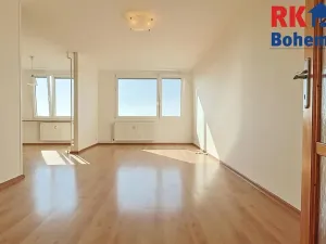 Pronájem bytu 3+1, Praha - Prosek, Vysočanská, 84 m2