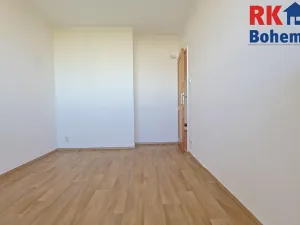 Pronájem bytu 3+1, Praha - Prosek, Vysočanská, 84 m2
