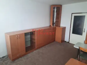 Pronájem bytu 2+kk, Praha - Modřany, Mladenovova, 47 m2