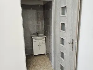 Pronájem obchodního prostoru, Havlíčkův Brod, Beckovského, 65 m2