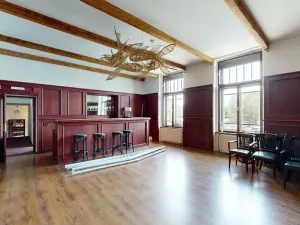 Dražba restaurace, Praha - Holešovice, Jankovcova, 1096 m2