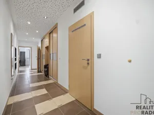 Pronájem bytu 2+kk, Pardubice, Dubinská, 73 m2