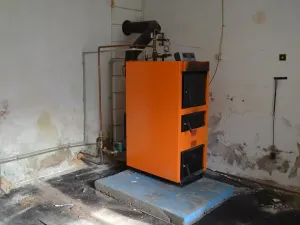 Prodej zemědělské usedlosti, Sezemice, 200 m2