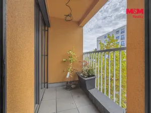 Prodej bytu 4+kk, Praha - Uhříněves, Jindřicha Bubeníčka, 76 m2