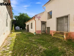 Prodej rodinného domu, Český Brod, nám. Arnošta z Pardubic, 150 m2