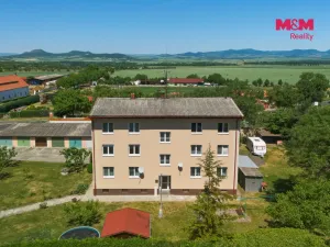 Prodej bytu 3+1, Slavětín, Nádražní, 64 m2