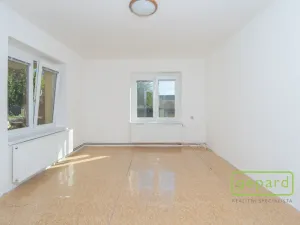 Prodej rodinného domu, Kestřany, 207 m2