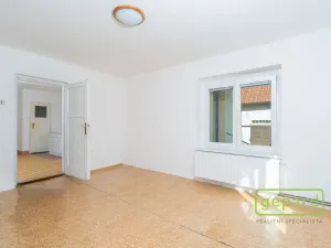Prodej rodinného domu, Kestřany, 207 m2