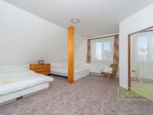 Prodej rodinného domu, Kestřany, 207 m2
