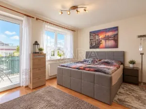 Pronájem bytu 1+kk, Strakonice - Strakonice I, Jezerní, 31 m2
