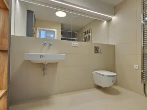 Prodej bytu 2+kk, Bystřice nad Pernštejnem, Masarykovo náměstí, 65 m2