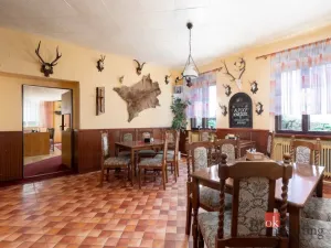 Prodej restaurace, Horní Město - Rešov, 355 m2