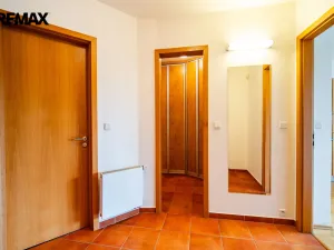 Pronájem bytu 2+kk, Praha - Smíchov, Pod Hybšmankou, 53 m2