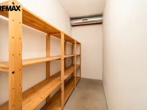 Pronájem bytu 2+kk, Praha - Smíchov, Pod Hybšmankou, 53 m2
