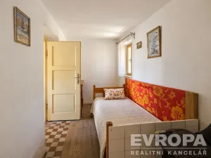 Prodej rodinného domu, Pecka, 60 m2