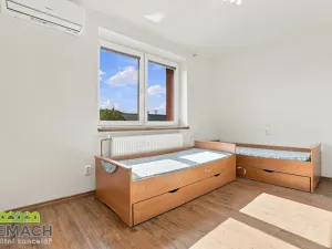 Pronájem bytu 3+1, Hvozdná, K Větřáku, 102 m2
