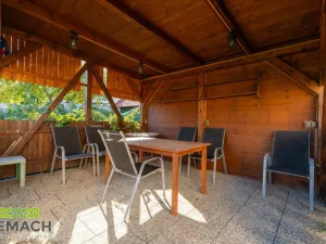 Pronájem bytu 3+1, Hvozdná, K Větřáku, 102 m2