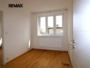 Pronájem bytu 4+kk, Jeneč, Lidická, 102 m2