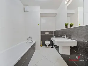 Prodej bytu 2+kk, Praha - Dolní Měcholupy, Honzíkova, 54 m2
