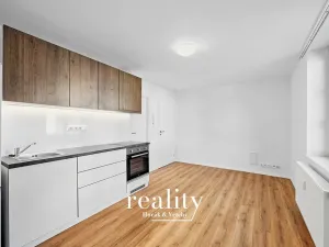 Pronájem bytu 2+kk, Znojmo, Dolní Česká, 50 m2