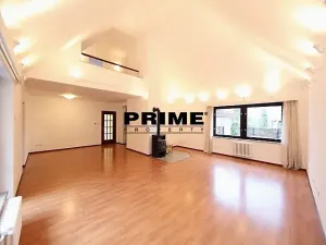 Pronájem rodinného domu, Praha - Kunratice, Ke hrádku, 417 m2