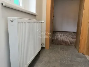 Pronájem bytu 2+kk, Pardubice, Okružní, 46 m2