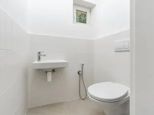 Prodej bytu 2+kk, Praha - Vinohrady, Hollarovo náměstí, 43 m2