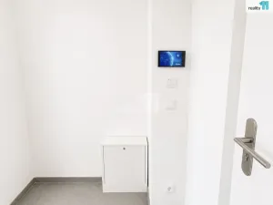 Prodej bytu 2+kk, Praha - Modřany, Kolmanova, 51 m2