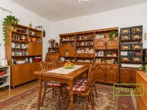 Prodej bytu 2+kk, Praha, V háji, 58 m2