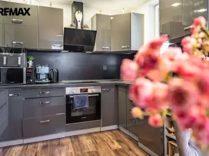 Prodej bytu 3+kk, Karlovy Vary, Krále Jiřího, 52 m2